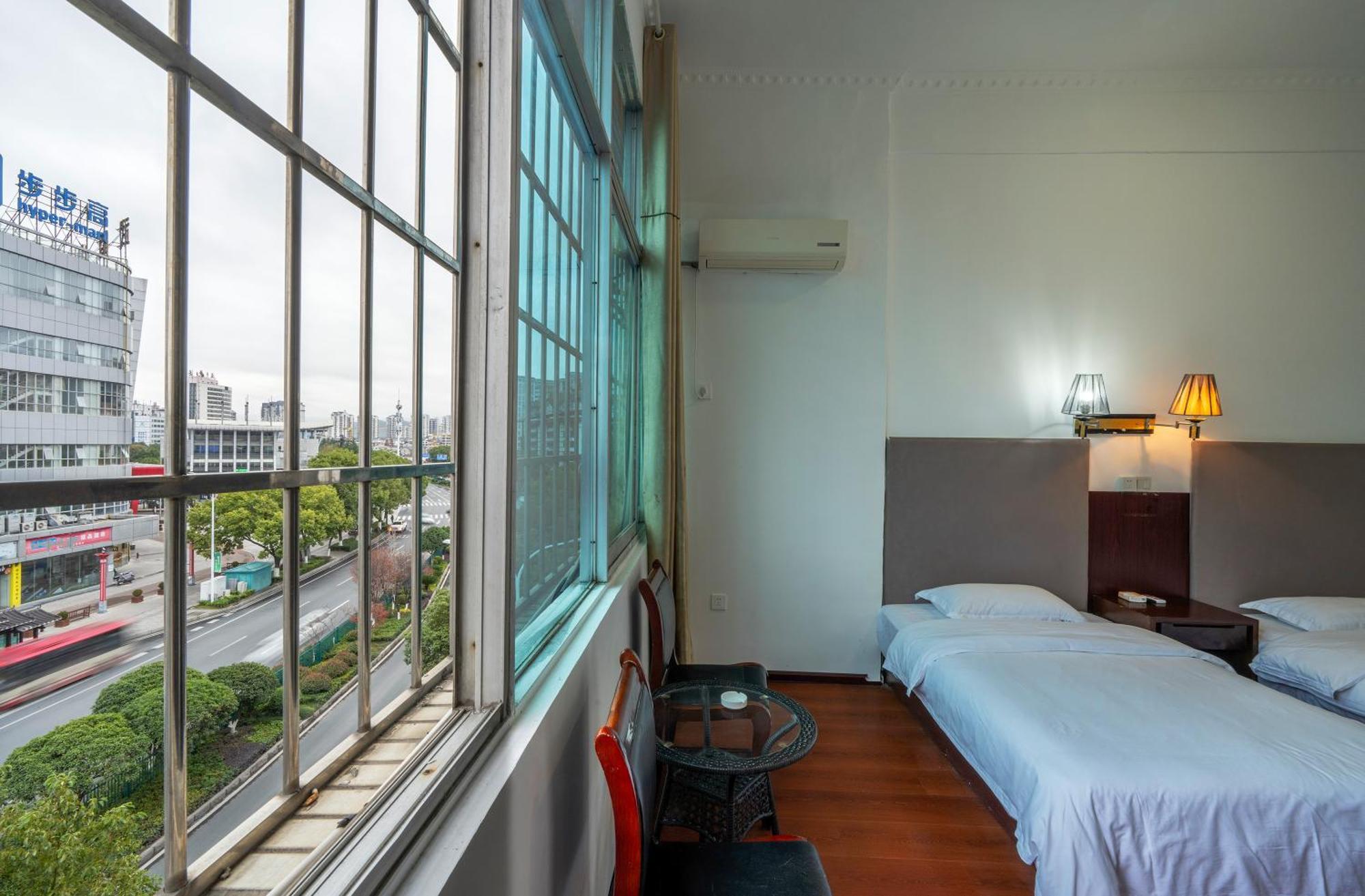 张家界大庸家民宿dyj Hostel Exteriör bild